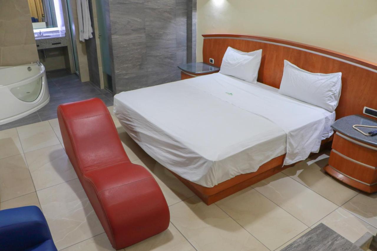 Autohotel Ilussion Córdoba Extérieur photo