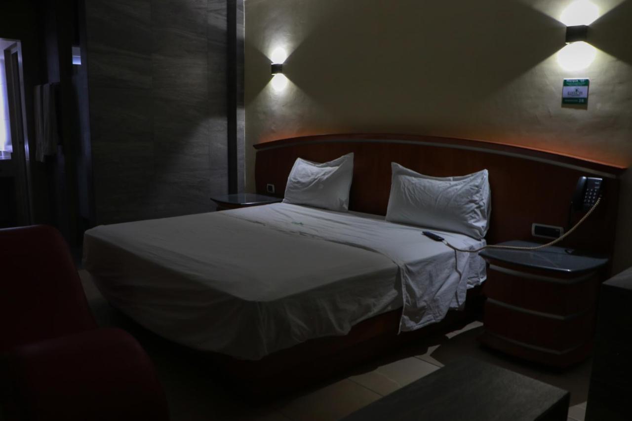 Autohotel Ilussion Córdoba Extérieur photo