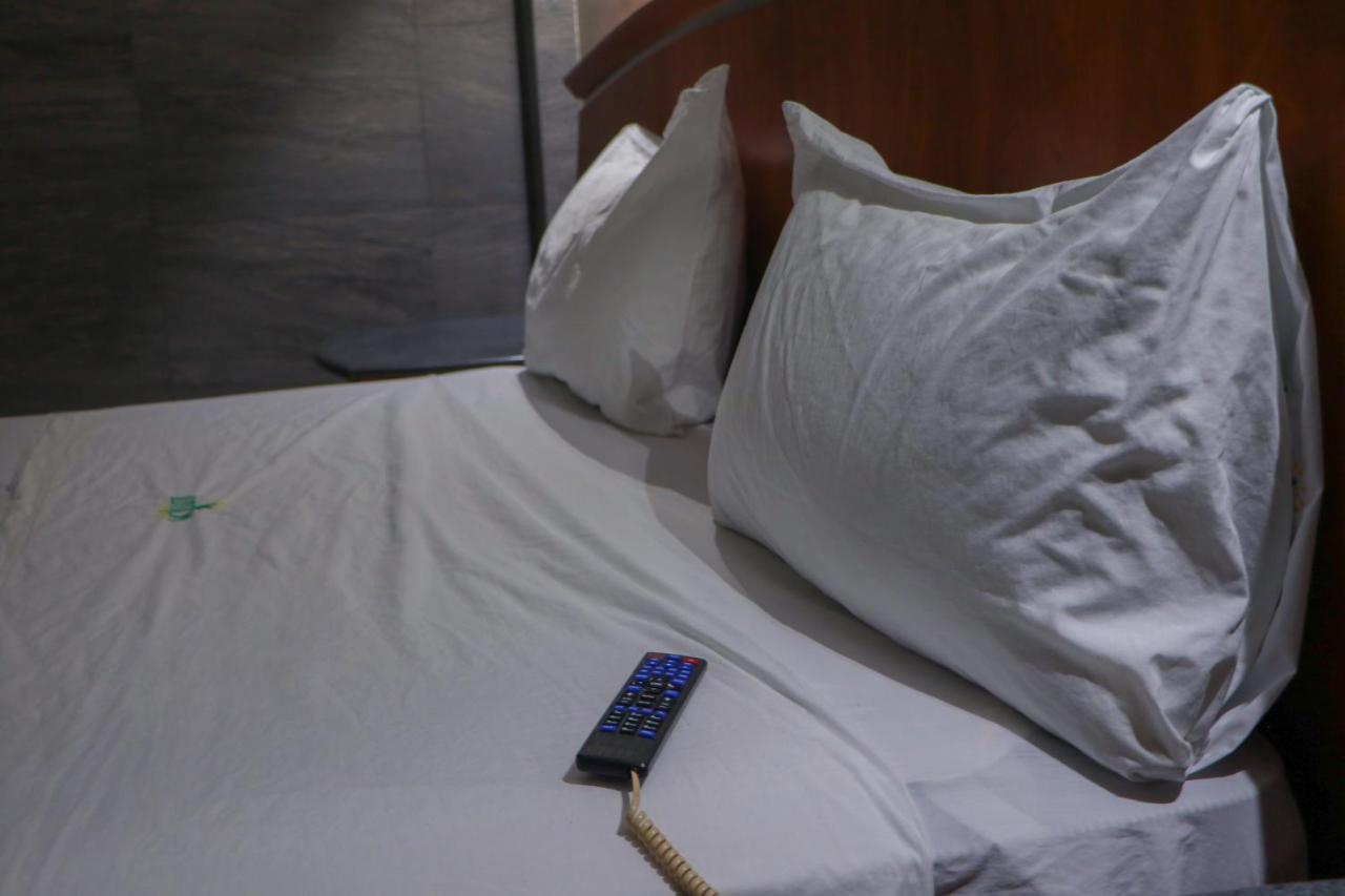 Autohotel Ilussion Córdoba Extérieur photo