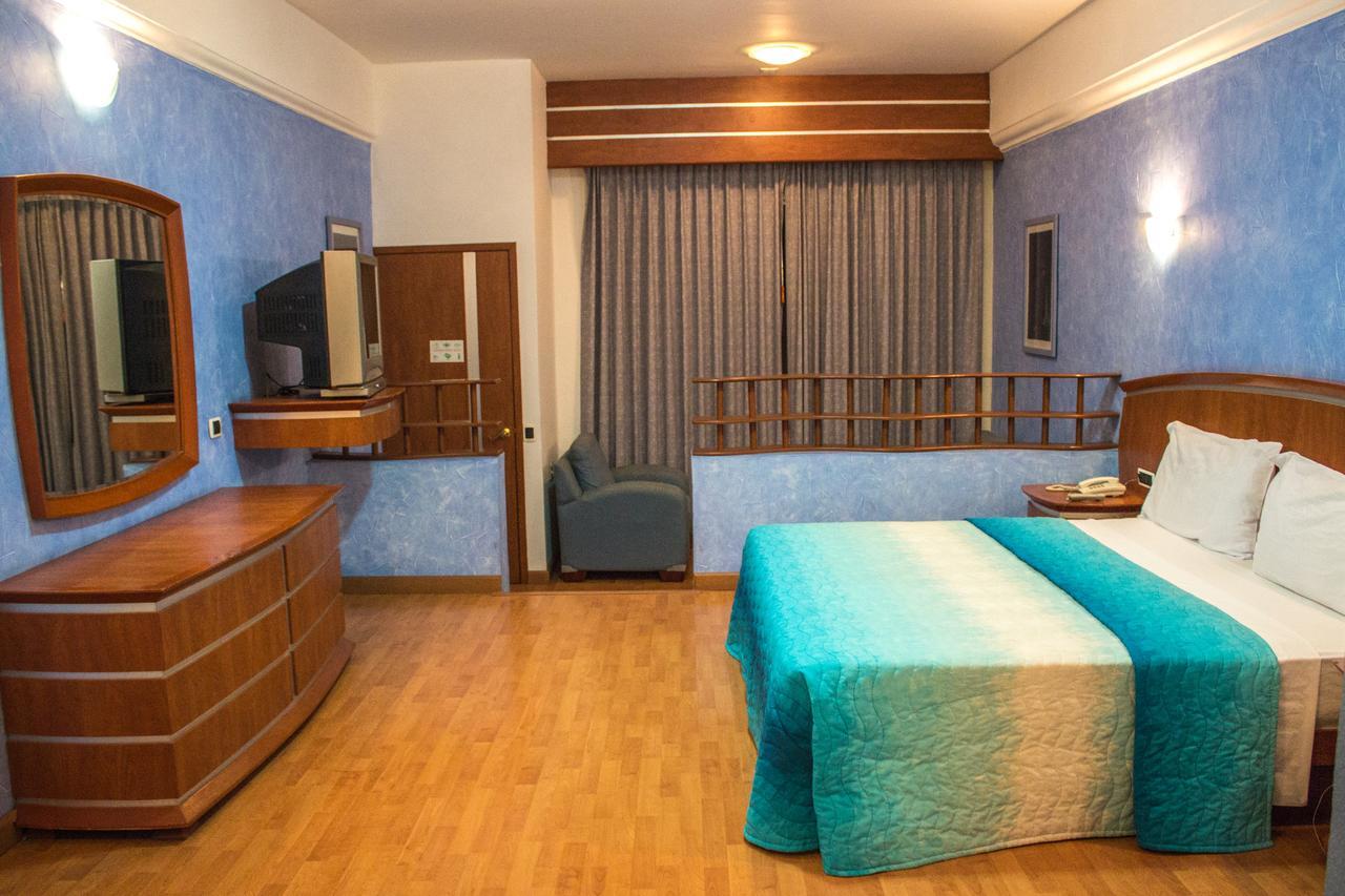 Autohotel Ilussion Córdoba Extérieur photo